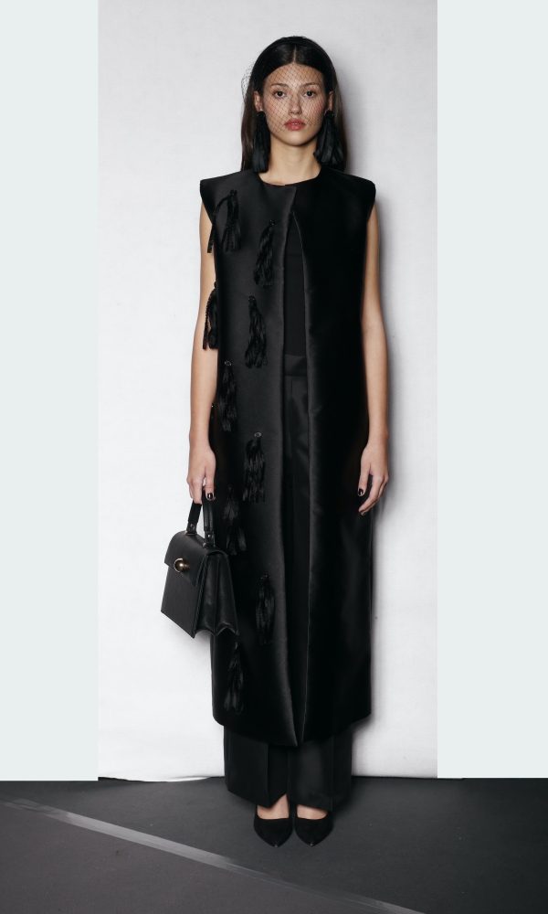 Sleeveless jacket DO-25-01