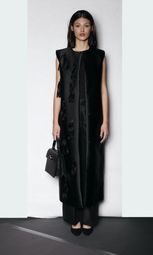 Sleeveless jacket DO-25-01